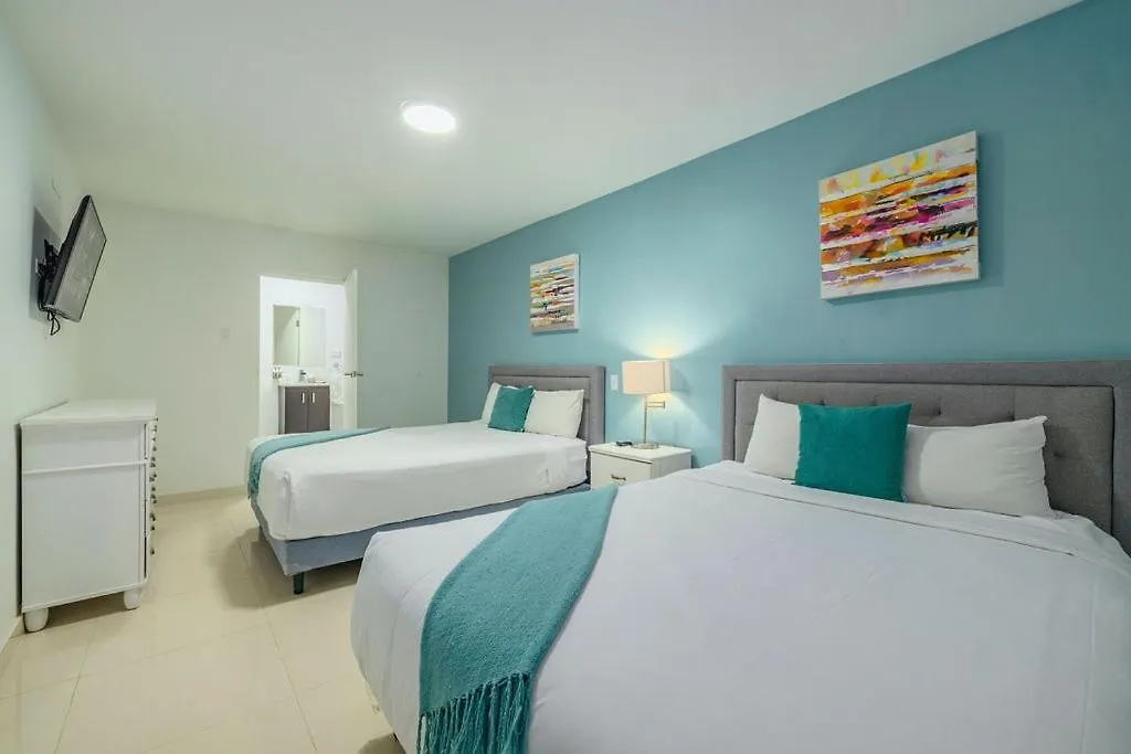 Koyari Modern Condos 9Br 7Ba Sleeps 26 W/ Pool And Roof Deck Palm Beach Villa