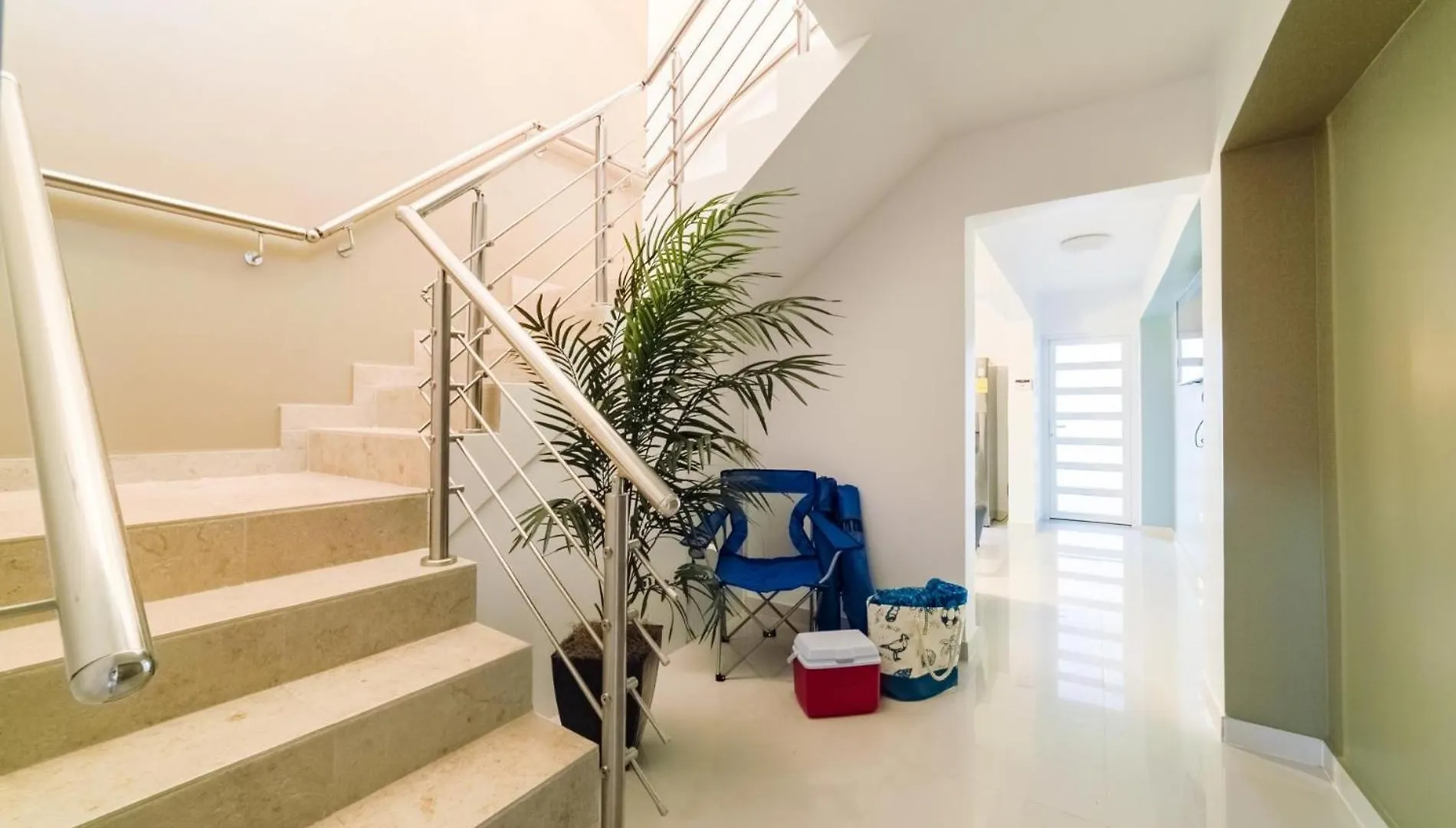Koyari Modern Condos 9Br 7Ba Sleeps 26 W/ Pool And Roof Deck Palm Beach Aruba