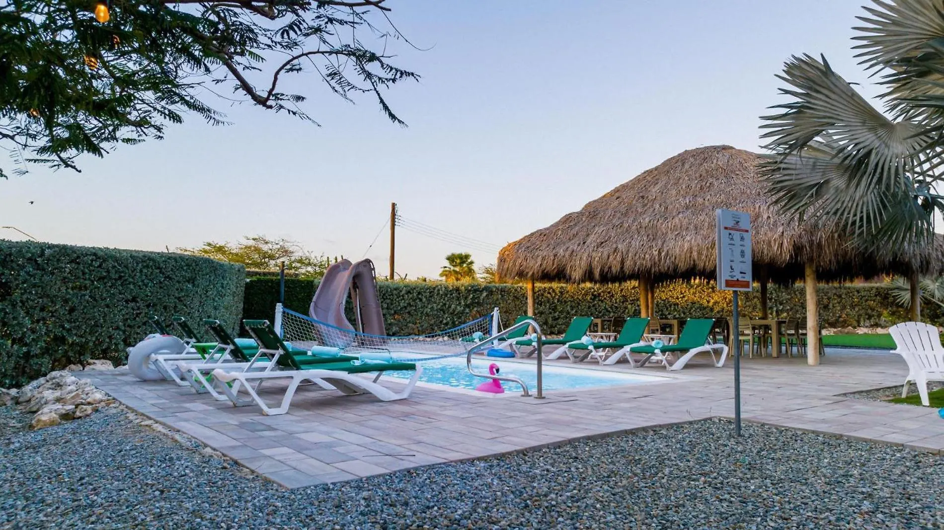 Villa Koyari Modern Condos 9Br 7Ba Sleeps 26 W/ Pool And Roof Deck Palm Beach